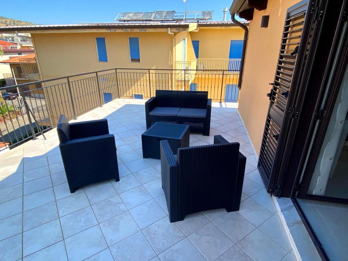 Torre Melissa B&B Mediterraneo المظهر الخارجي الصورة